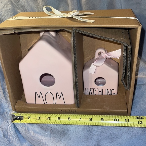 Rae Dunn Ceramic “Mom/Hatchling” Birdhouse Set - Picture 2 of 3